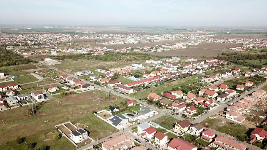Teren Construcții intravilan de 785 mp, în Dumbrăvița