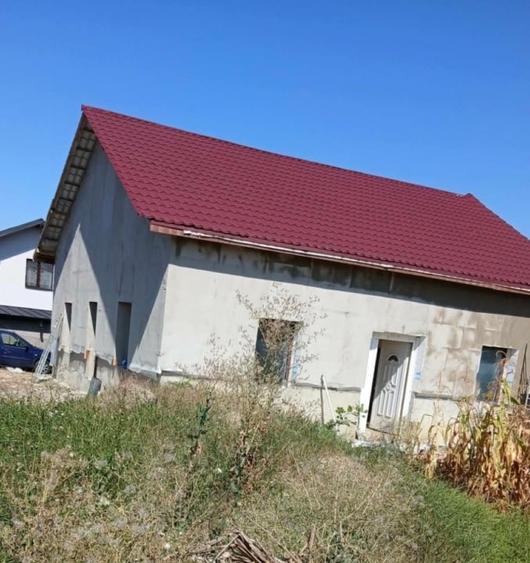 Casă cu 3 camere cu Teren 925 Mp în Dagâța