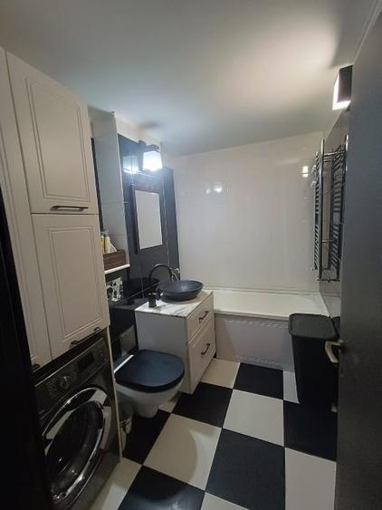 Apartament cu 3 camere decomandat, mobilat în Dorobanților