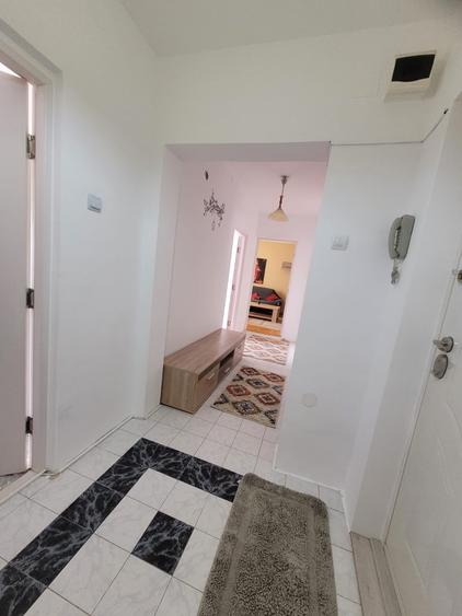 Apartament cu 2 camere decomandat în Dorobanți