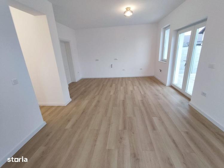 Casă cu 3 camere cu Teren 330 Mp în Samurcași