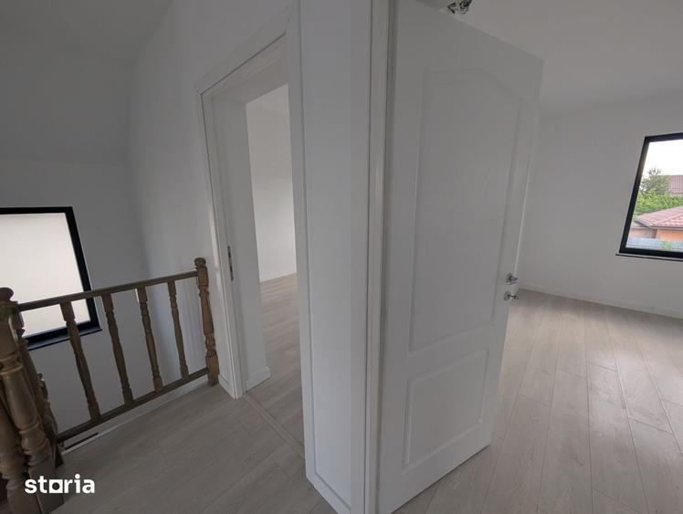 Casă cu 4 camere cu Teren 530 Mp în Central