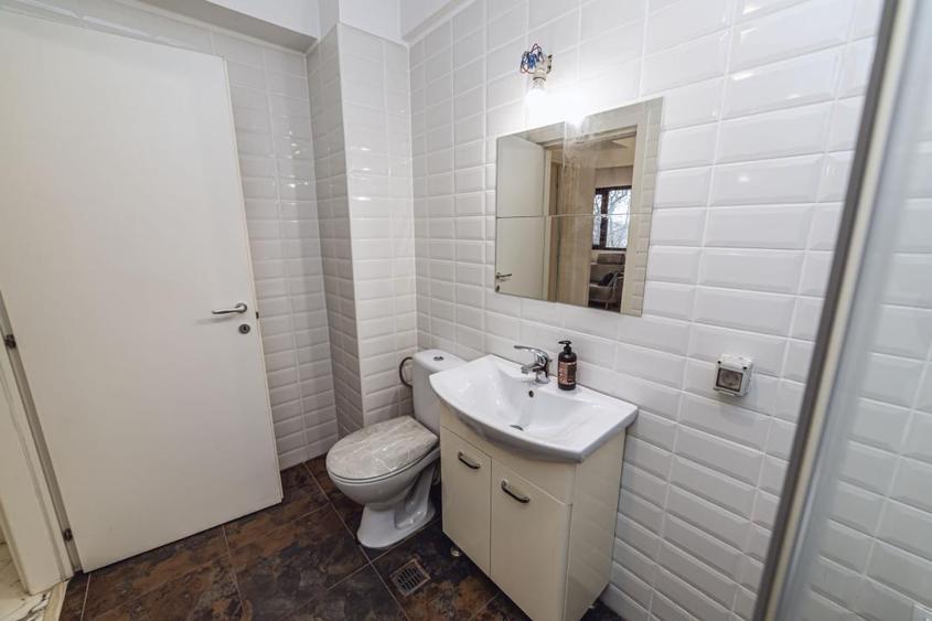 Apartament cu 2 camere decomandat, mobilat în Bucureștii Noi