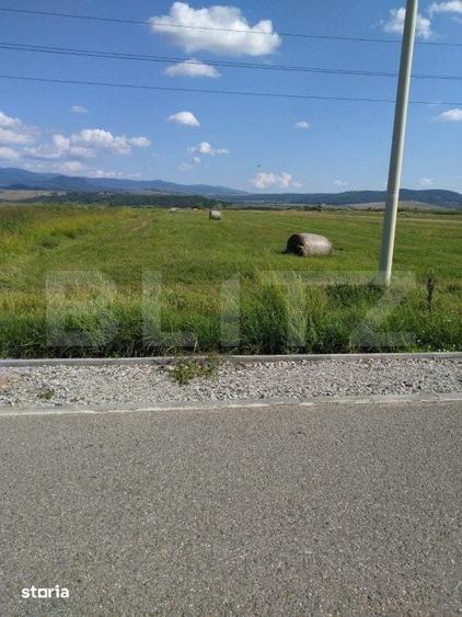 Teren de 18300 mp, în Central