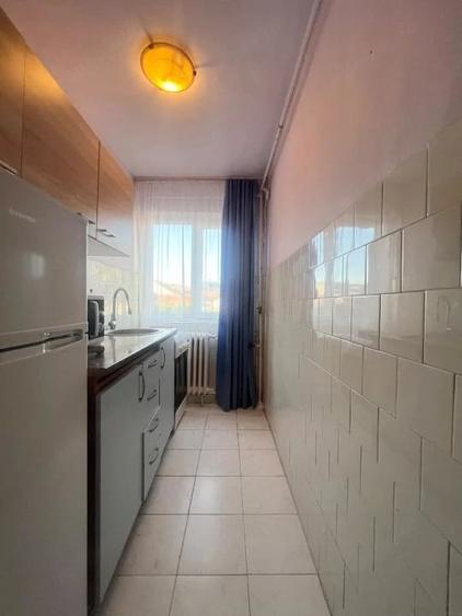 OCAZIE - Apartament 2 camere, 42 mp, etaj 1 - zona Sagului - 3