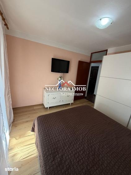 Apartament cu 3 camere în Decebal