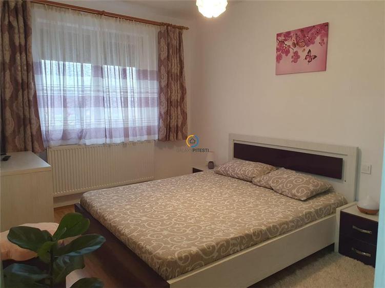Apartament cu 2 camere decomandat în Trivale