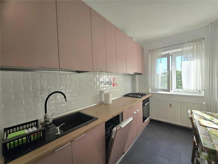 Apartament cu 2 camere decomandat în Parcul Circului