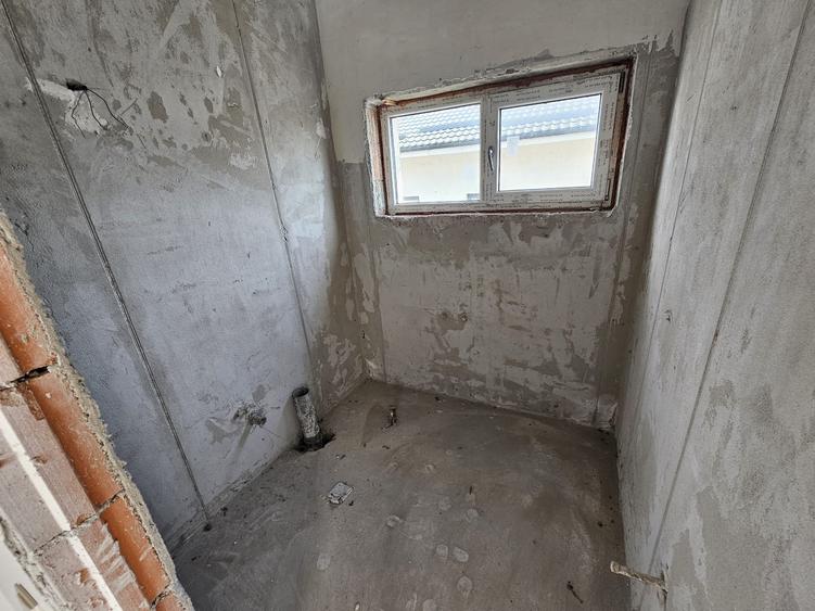 DUPLEX (LA GRI), P+1E+M, 122mpu, TEREN 248mp, CHIAJNA-ALEEA NUCILOR - 37