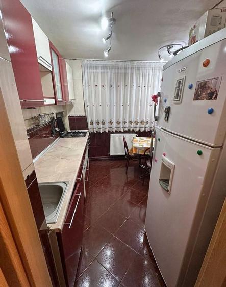 Apartament cu 4 camere în Titan