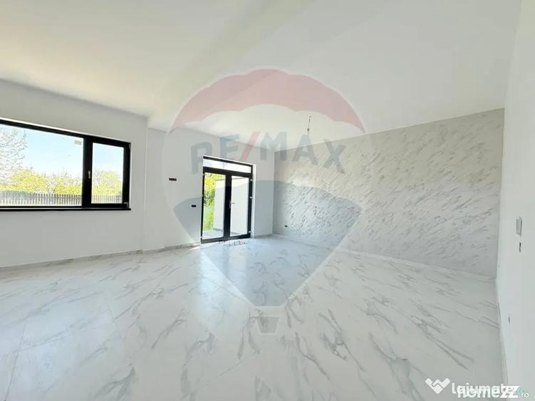 Casă cu 5 camere cu Teren 300 Mp în Cornetu