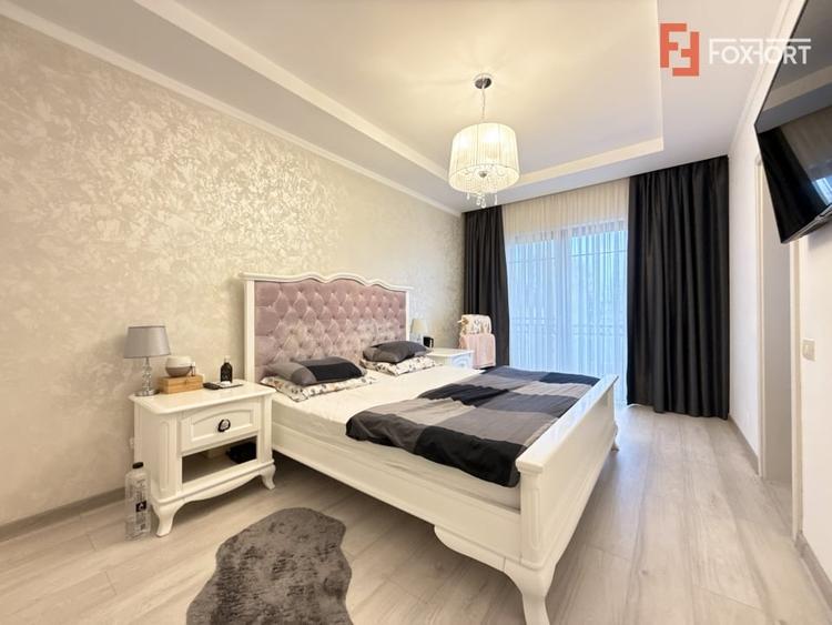 Duplex cu 5 camere cu Canalizare în Aradului