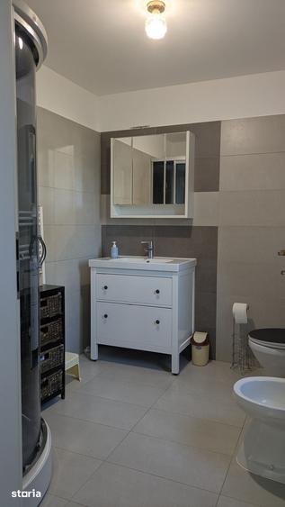 Casă cu 4 camere cu Teren 520 Mp în Vladimirescu