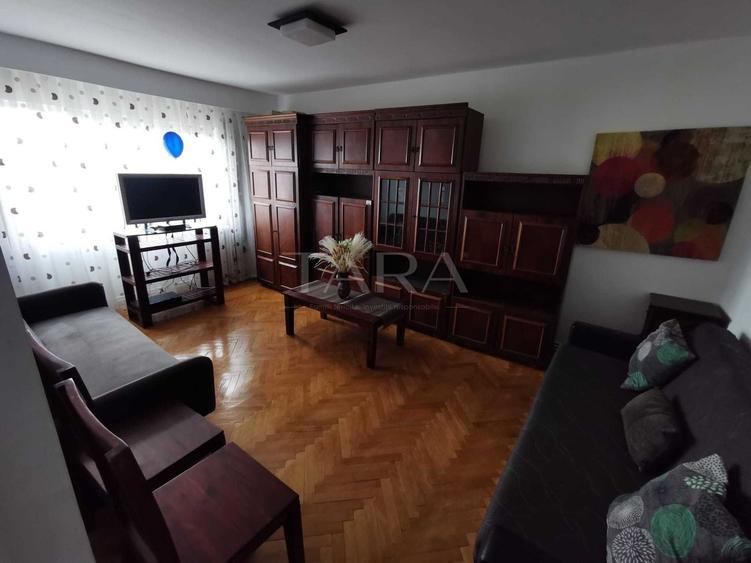 Apartament cu 3 camere decomandat, mobilat în Zorilor