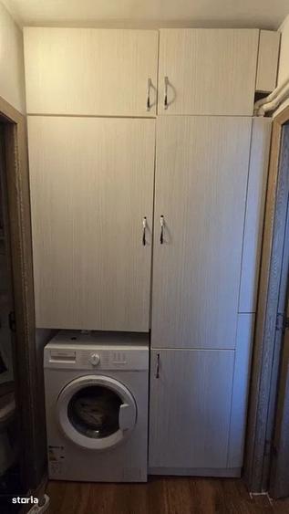 Apartament cu 2 camere semidecomandat în Gorjului