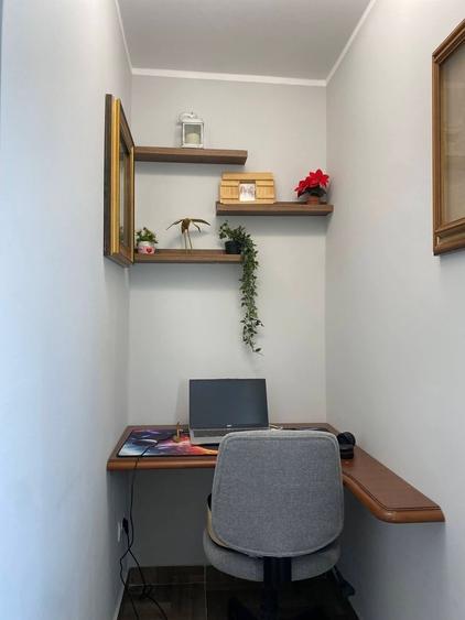 Apartament cu 3 camere decomandat în P-ța Maria