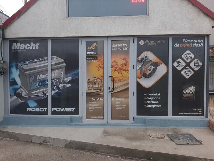 Casă individuală cu 6 camere cu Canalizare în Theodor Pallady