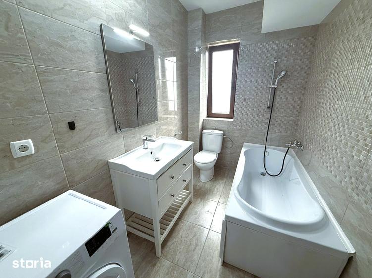 Apartament cu 3 camere decomandat în Bucium