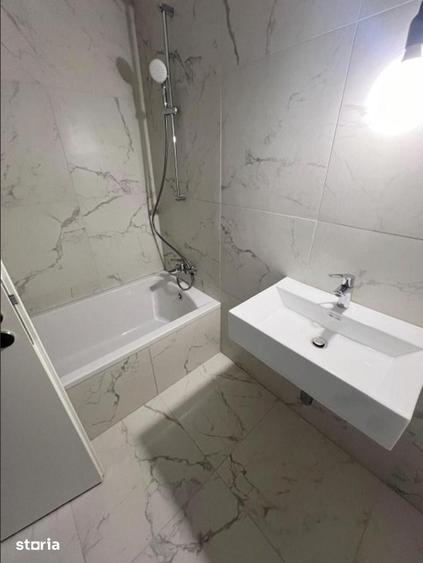 Apartament cu 3 camere în Colentina