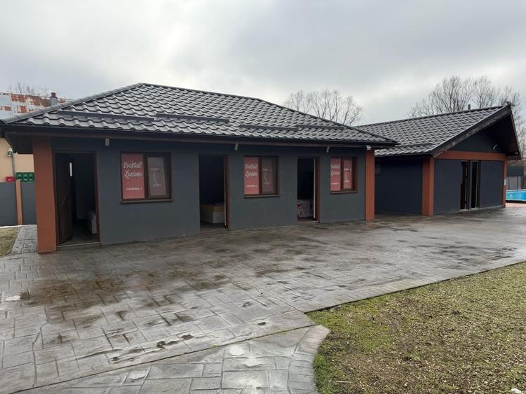 Casă individuală cu 8 camere cu Piscina în Exterior Sud