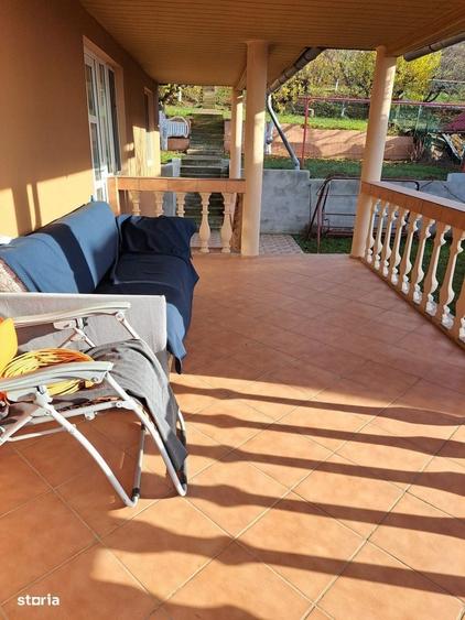 Casă cu 3 camere în Oncea