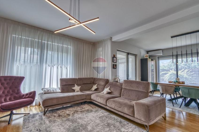 Duplex cu 4 camere cu Teren 223 Mp în Someșeni