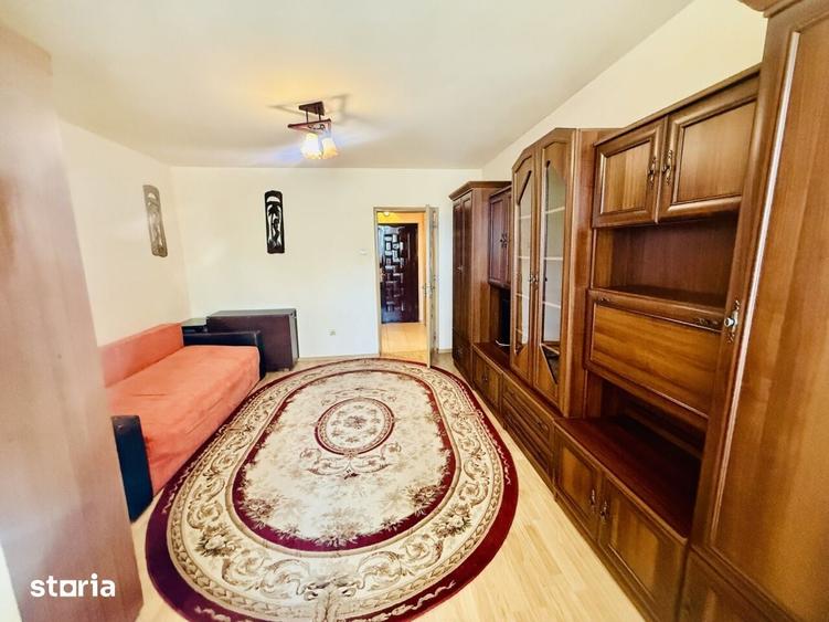 DE INCHIRIAT, GARSONIERA 31 MP, PODUL DE PIATRA - 2