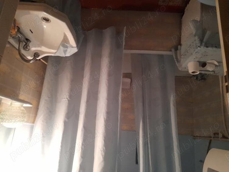 Casă cu 3 camere în Pucioasa