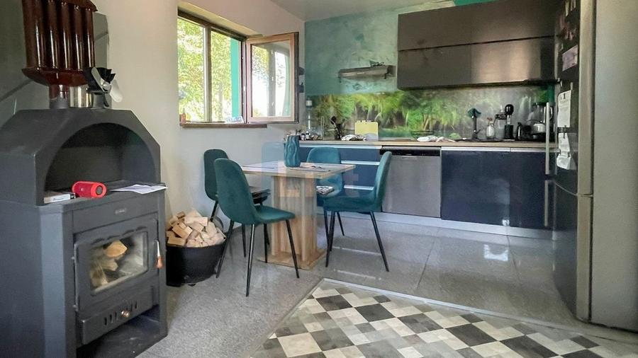 Casă cu 3 camere cu Canalizare în Moroasa 2