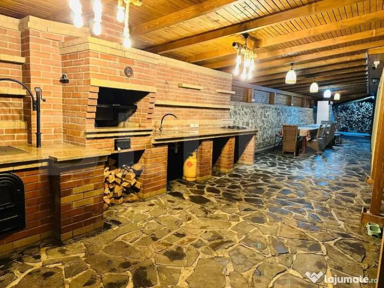 Casă cu 6 camere cu Teren 2000 Mp în Aghireș