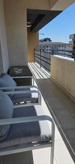 Apartament cu 2 camere decomandat, mobilat în Berceni