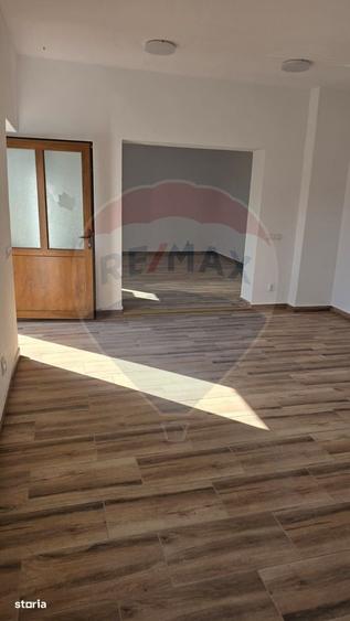Casă cu 2 camere în Laslea