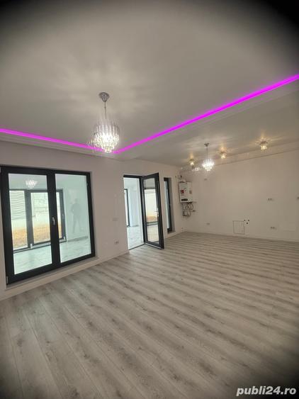 Casă cu 5 camere în Bariera Vâlcii