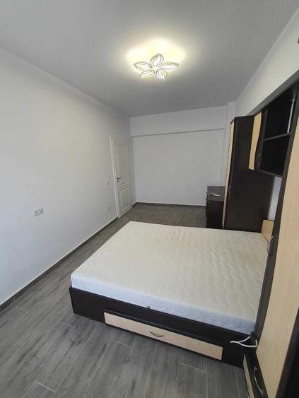 Apartament cu 2 camere decomandat în Păcurari