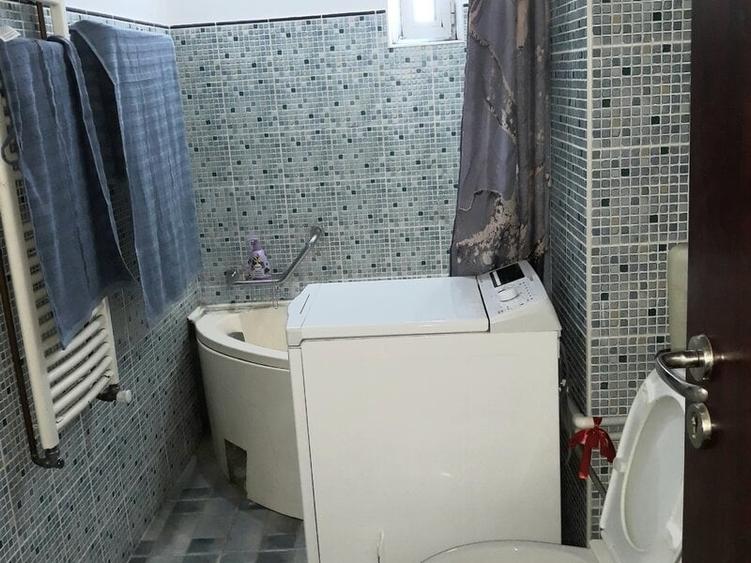 Garsonieră semidecomandată în Unirii