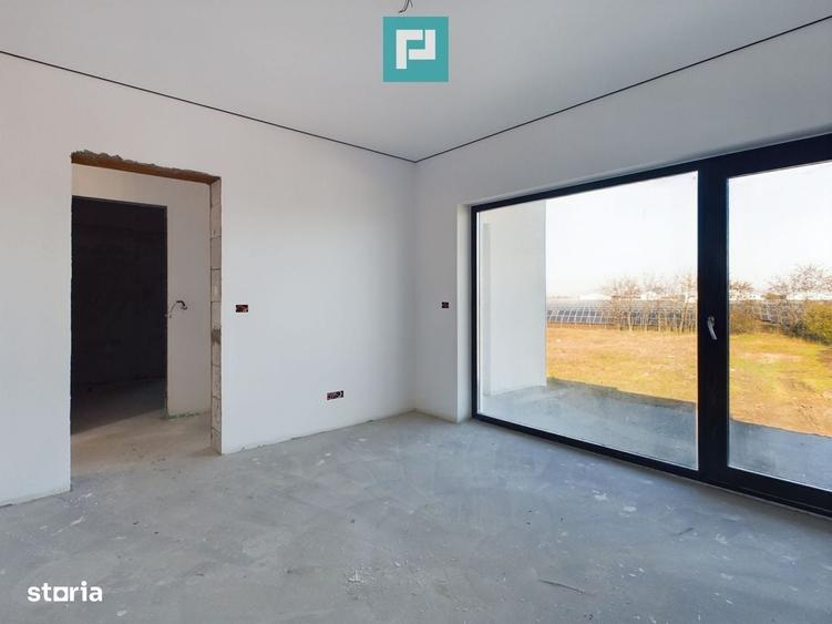 Casă cu 4 camere cu Teren 320 Mp în Podgoria