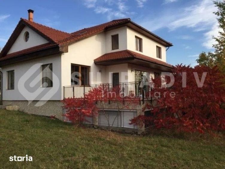 Casă cu Teren 2000 Mp în Bună Ziua