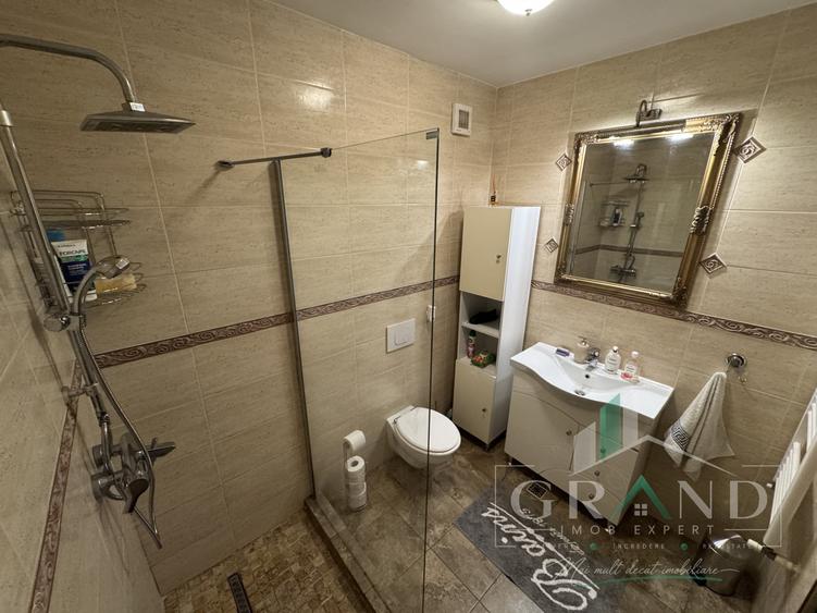 Apartament cu 2 camere semidecomandat, mobilat în Mănăștur
