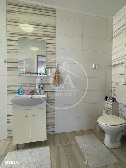 Apartament cu 3 camere decomandat în Salca