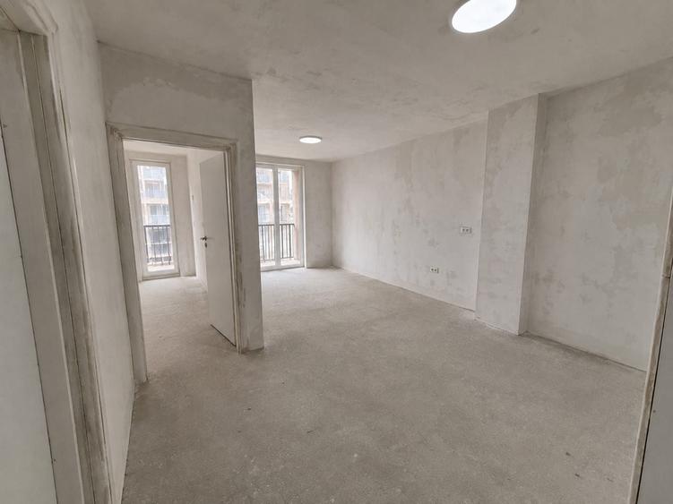 Apartament cu 2 camere semidecomandat în Torontalului