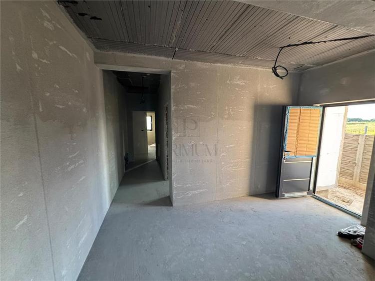 Duplex cu 3 camere cu Teren 342 Mp în Șag