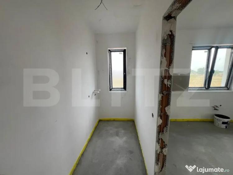 Casă cu 4 camere cu Teren 460 Mp în Central
