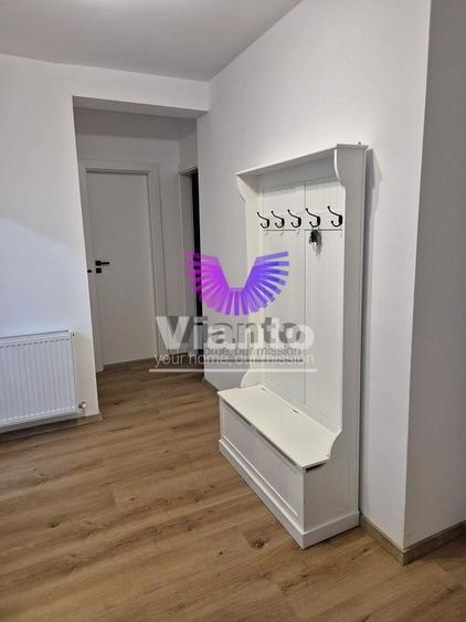Apartament cu 3 camere decomandat, mobilat în Ștrand