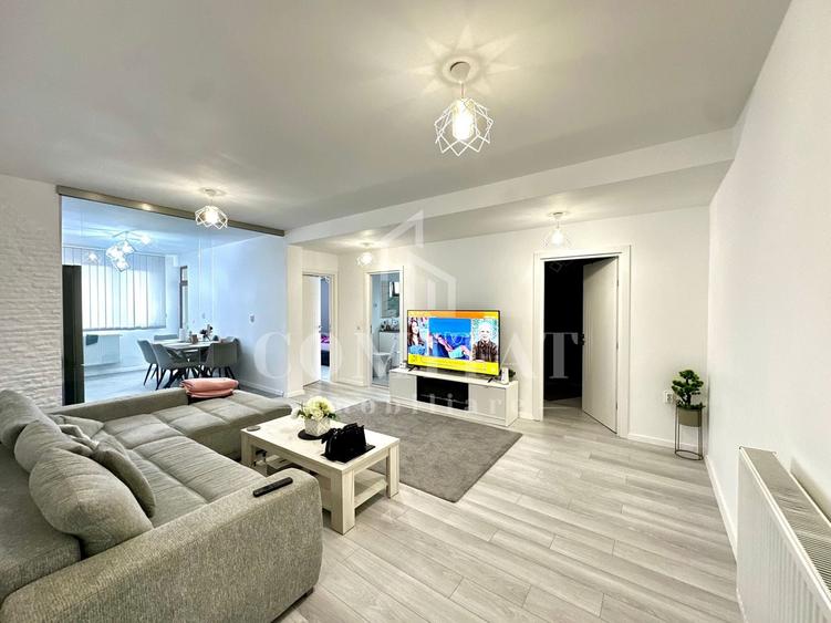 Apartament cu 3 camere semidecomandat, mobilat în Florești