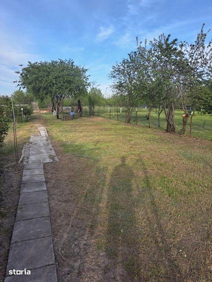 2200 mp + casa locuibila | Mosoaia-Hinte?ti | 5 km Pite?ti - 6