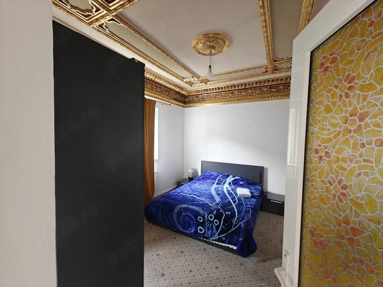 Casă cu 5 camere cu Teren 1000 Mp în Bariera Vâlcii