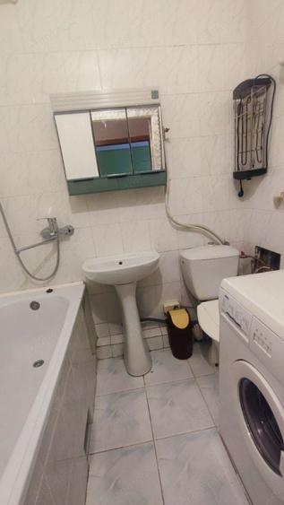 Garsonieră decomandată în Blumăna