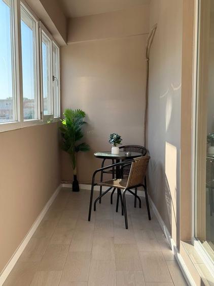 Apartament cu 2 camere decomandat în Uverturii