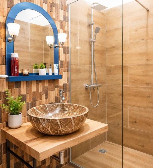 Apartament cu 2 camere decomandate, confort sporit, 64 mp, etaj 1, finisat, mobilat si utilat, cu te - 8