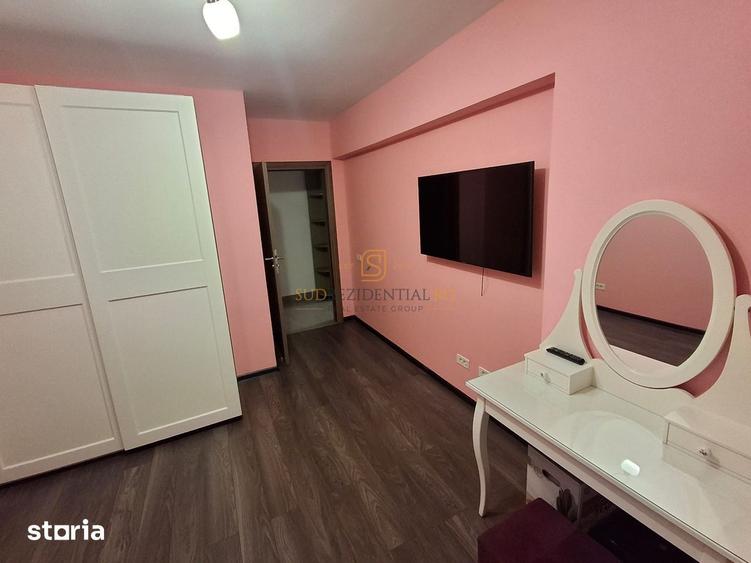 Apartament cu 3 camere decomandat în Metalurgiei